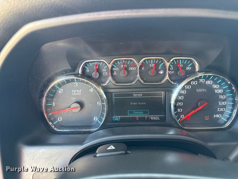 image for item EU4698 2017 Chevrolet Silverado 1500 Crew Cab pickup truck