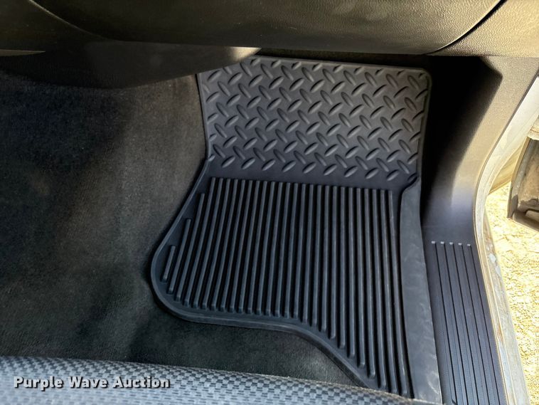 image for item EU4698 2017 Chevrolet Silverado 1500 Crew Cab pickup truck