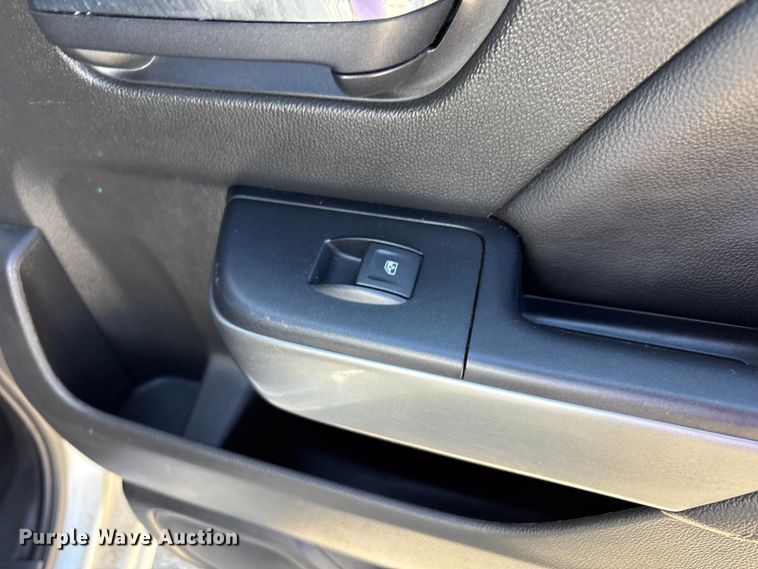 image for item EU4698 2017 Chevrolet Silverado 1500 Crew Cab pickup truck