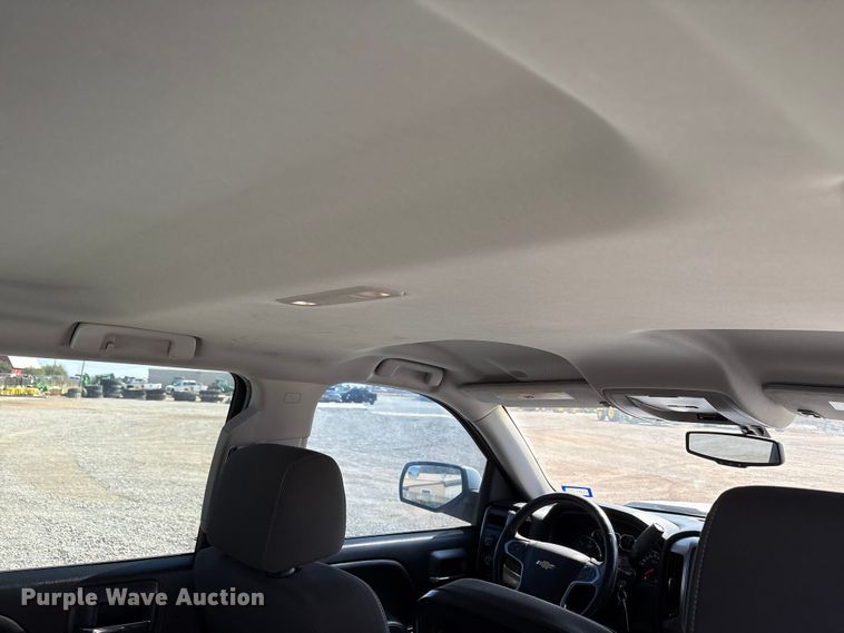 image for item EU4698 2017 Chevrolet Silverado 1500 Crew Cab pickup truck