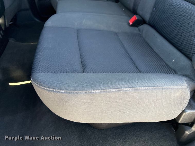 image for item EU4698 2017 Chevrolet Silverado 1500 Crew Cab pickup truck