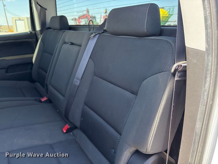 image for item EU4698 2017 Chevrolet Silverado 1500 Crew Cab pickup truck