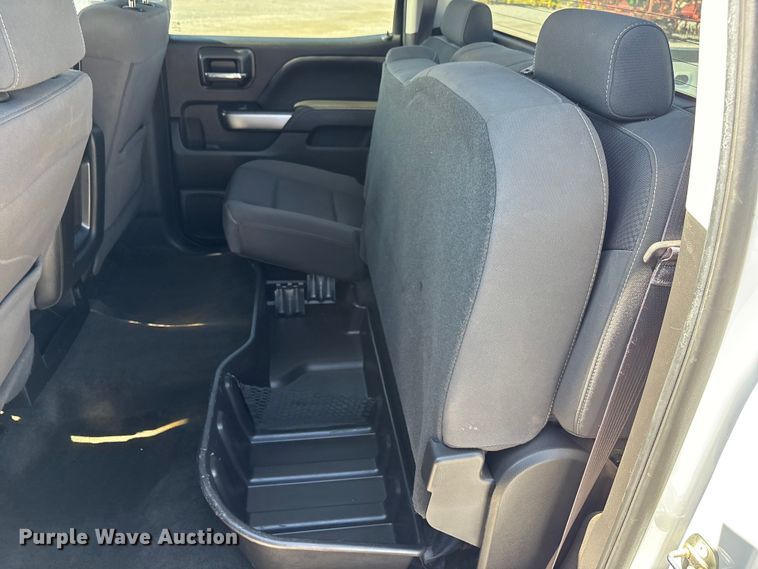 image for item EU4698 2017 Chevrolet Silverado 1500 Crew Cab pickup truck