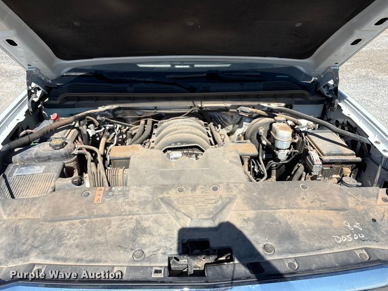 image for item EU4698 2017 Chevrolet Silverado 1500 Crew Cab pickup truck