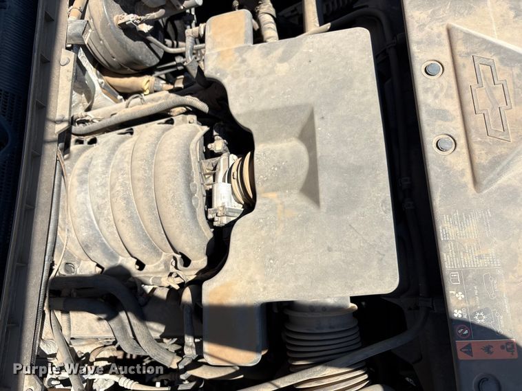 image for item EU4698 2017 Chevrolet Silverado 1500 Crew Cab pickup truck