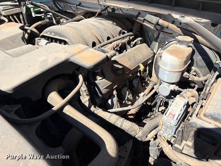 image for item EU4698 2017 Chevrolet Silverado 1500 Crew Cab pickup truck