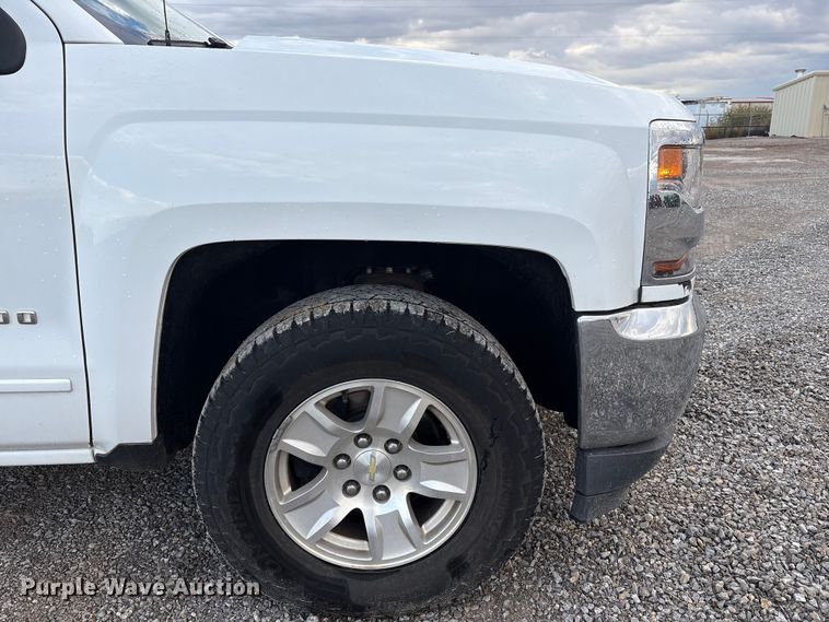 image for item EU4701 2018 Chevrolet Silverado 1500 Double Cab pickup truck