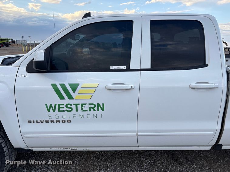 image for item EU4701 2018 Chevrolet Silverado 1500 Double Cab pickup truck