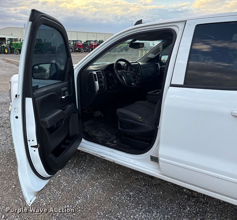 image for item EU4701 2018 Chevrolet Silverado 1500 Double Cab pickup truck