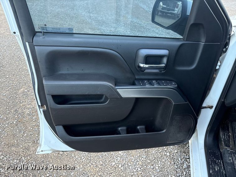 image for item EU4701 2018 Chevrolet Silverado 1500 Double Cab pickup truck