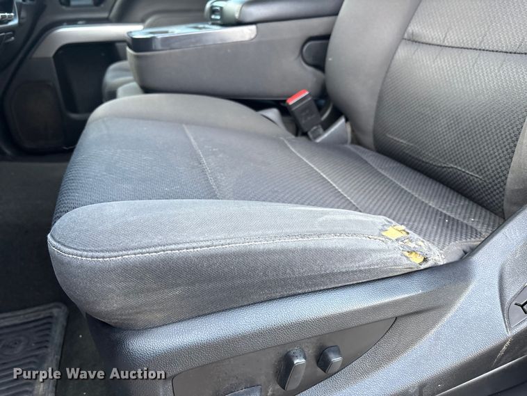 image for item EU4701 2018 Chevrolet Silverado 1500 Double Cab pickup truck