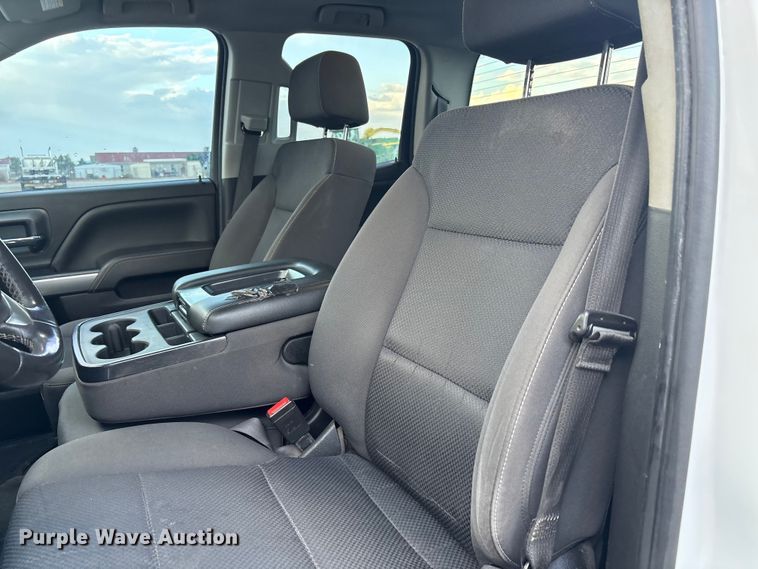 image for item EU4701 2018 Chevrolet Silverado 1500 Double Cab pickup truck