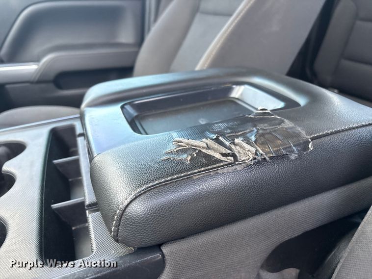 image for item EU4701 2018 Chevrolet Silverado 1500 Double Cab pickup truck