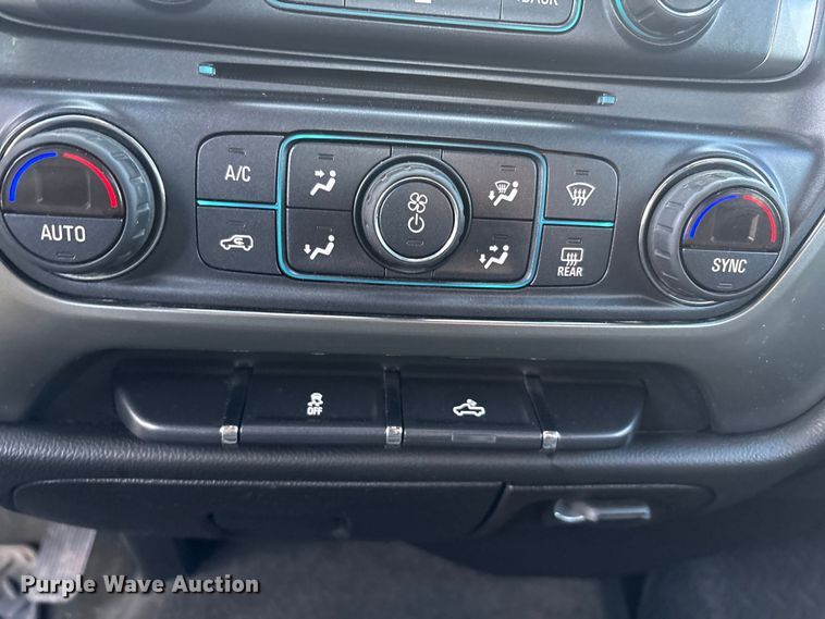 image for item EU4701 2018 Chevrolet Silverado 1500 Double Cab pickup truck