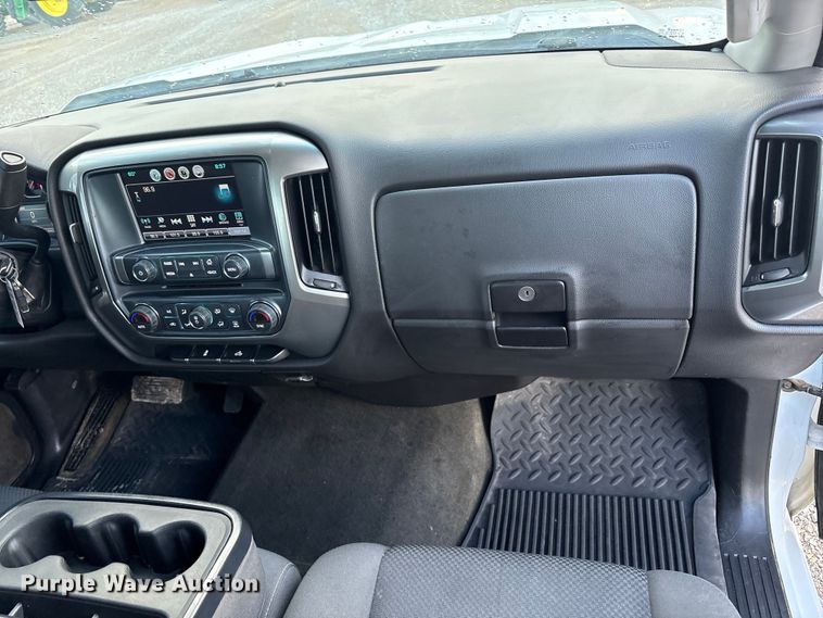 image for item EU4701 2018 Chevrolet Silverado 1500 Double Cab pickup truck