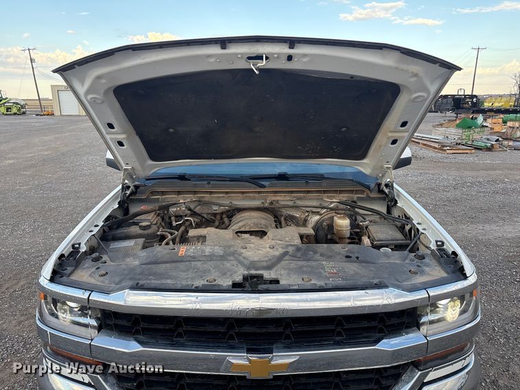 image for item EU4701 2018 Chevrolet Silverado 1500 Double Cab pickup truck