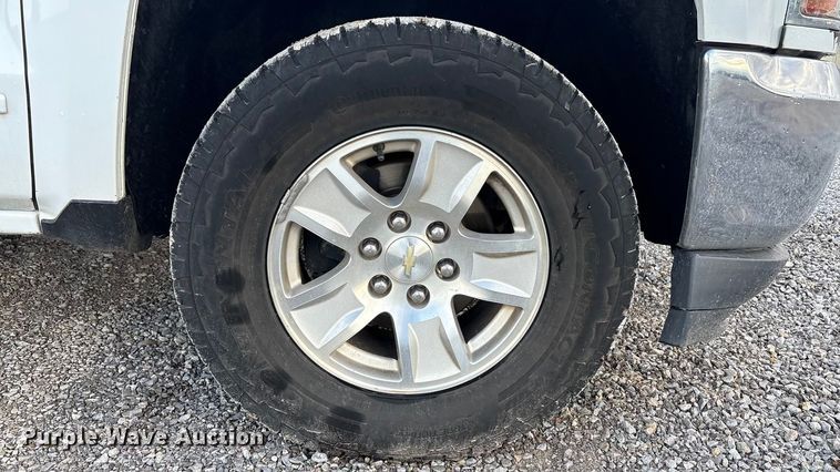 image for item EU4701 2018 Chevrolet Silverado 1500 Double Cab pickup truck