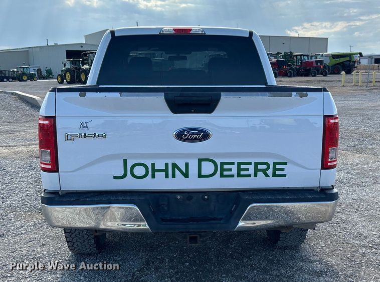 image for item EU4702 2017 Ford F150 SuperCab pickup truck