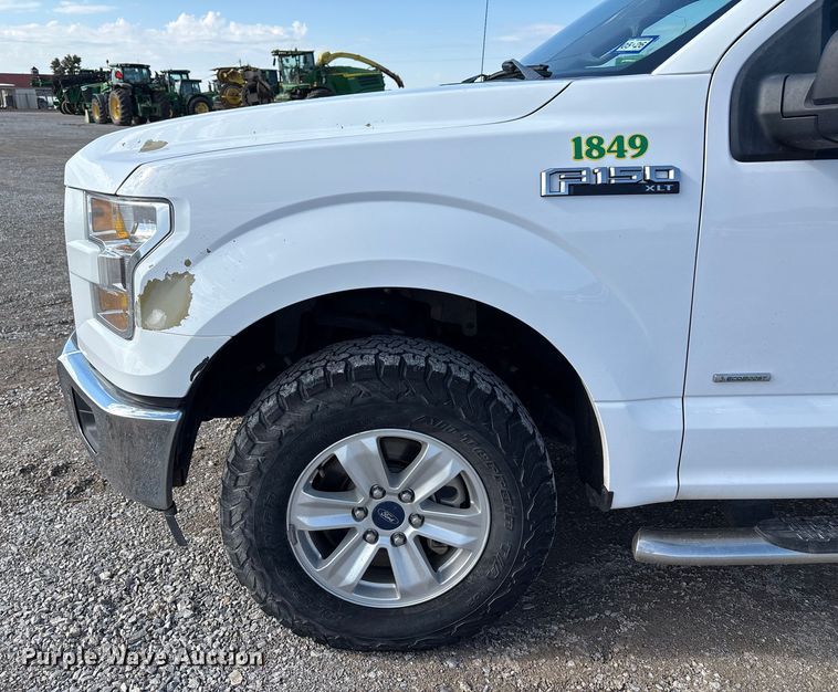 image for item EU4702 2017 Ford F150 SuperCab pickup truck