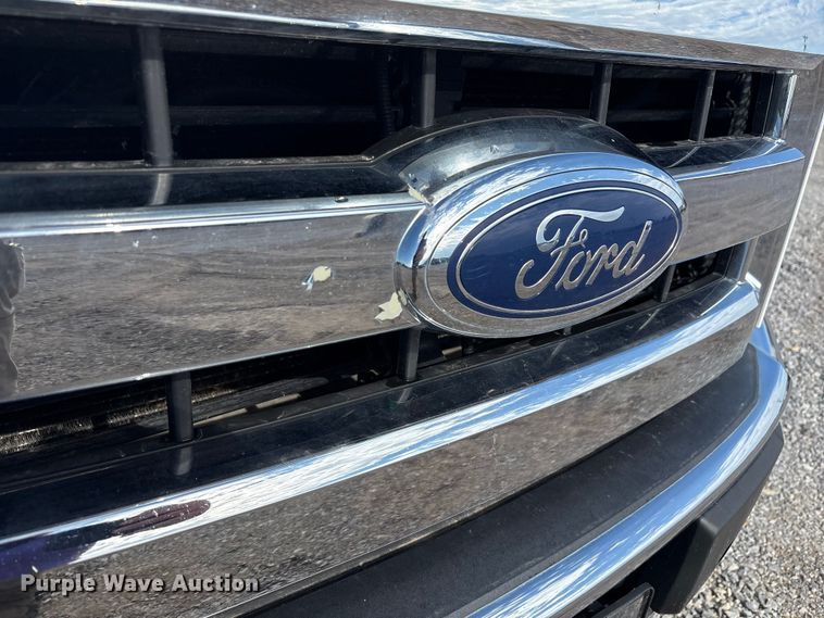 image for item EU4702 2017 Ford F150 SuperCab pickup truck