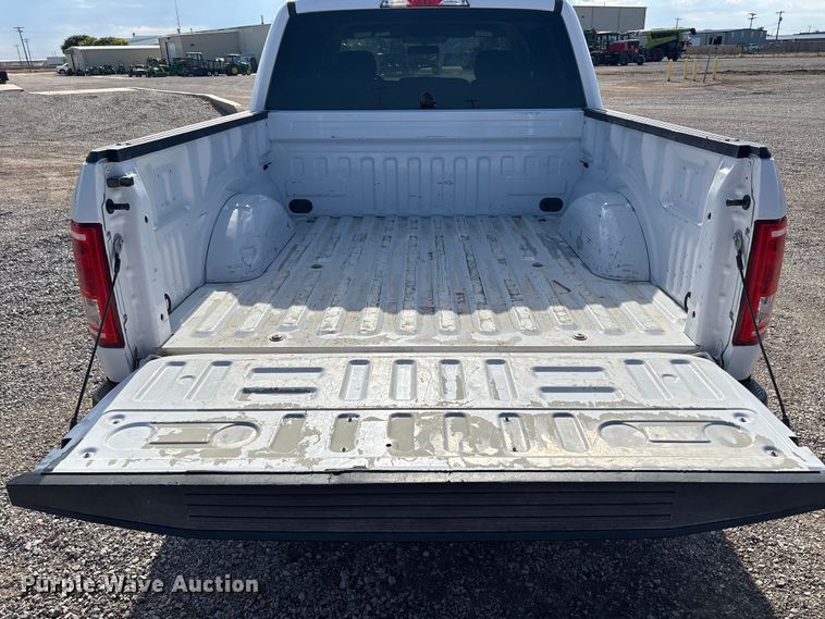 image for item EU4702 2017 Ford F150 SuperCab pickup truck