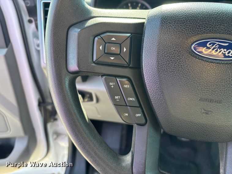 image for item EU4702 2017 Ford F150 SuperCab pickup truck