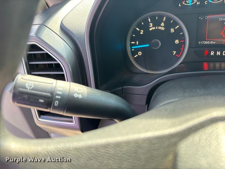 image for item EU4702 2017 Ford F150 SuperCab pickup truck