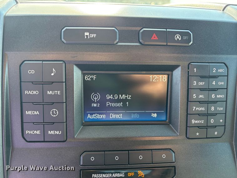 image for item EU4702 2017 Ford F150 SuperCab pickup truck