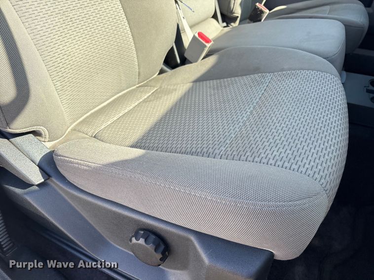 image for item EU4702 2017 Ford F150 SuperCab pickup truck