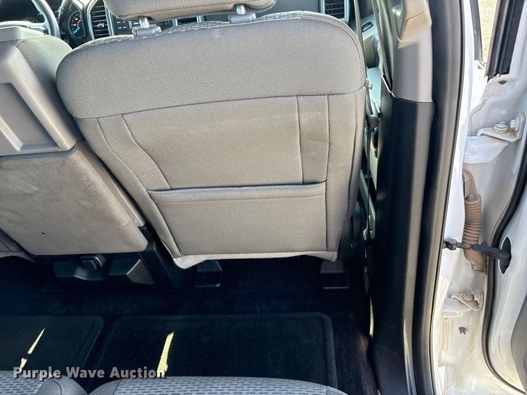 image for item EU4702 2017 Ford F150 SuperCab pickup truck