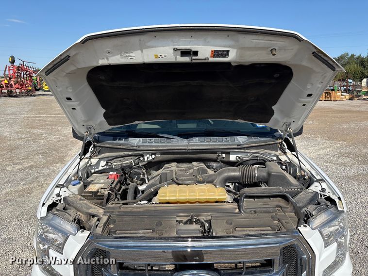 image for item EU4702 2017 Ford F150 SuperCab pickup truck