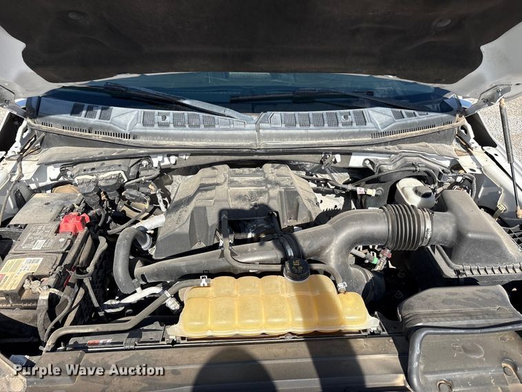 image for item EU4702 2017 Ford F150 SuperCab pickup truck