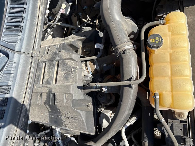 image for item EU4702 2017 Ford F150 SuperCab pickup truck