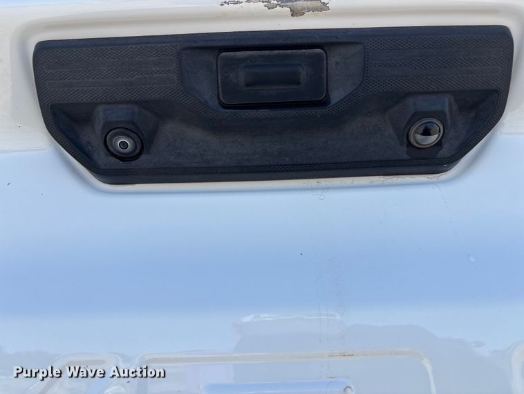 image for item EU4703 2022 Chevrolet Silverado 1500 Crew Cab pickup truck