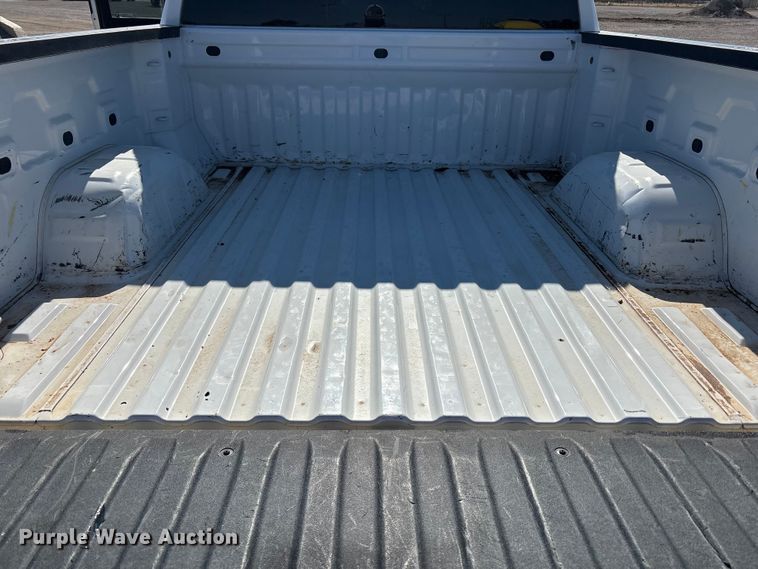 image for item EU4703 2022 Chevrolet Silverado 1500 Crew Cab pickup truck