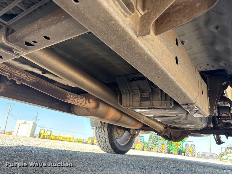 image for item EU4703 2022 Chevrolet Silverado 1500 Crew Cab pickup truck