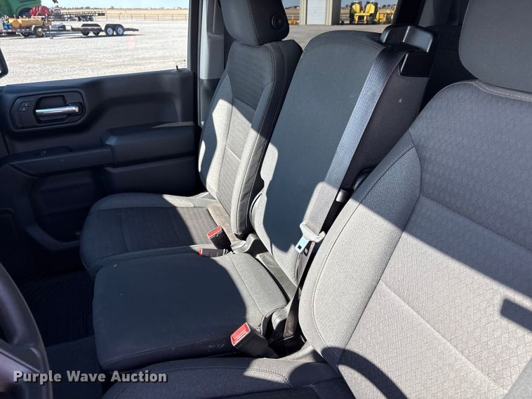 image for item EU4703 2022 Chevrolet Silverado 1500 Crew Cab pickup truck