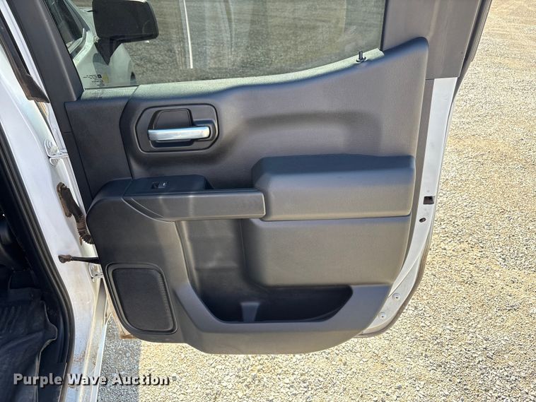 image for item EU4703 2022 Chevrolet Silverado 1500 Crew Cab pickup truck