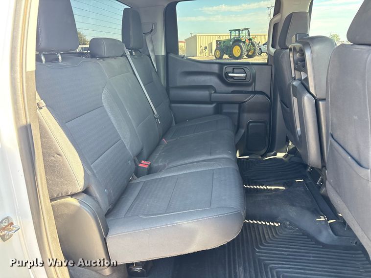 image for item EU4703 2022 Chevrolet Silverado 1500 Crew Cab pickup truck