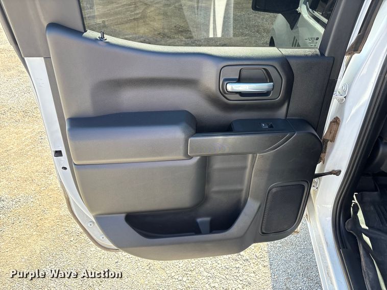 image for item EU4703 2022 Chevrolet Silverado 1500 Crew Cab pickup truck