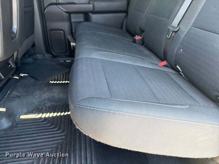 image for item EU4703 2022 Chevrolet Silverado 1500 Crew Cab pickup truck