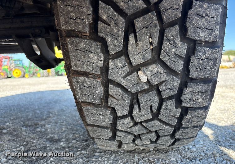 image for item EU4703 2022 Chevrolet Silverado 1500 Crew Cab pickup truck