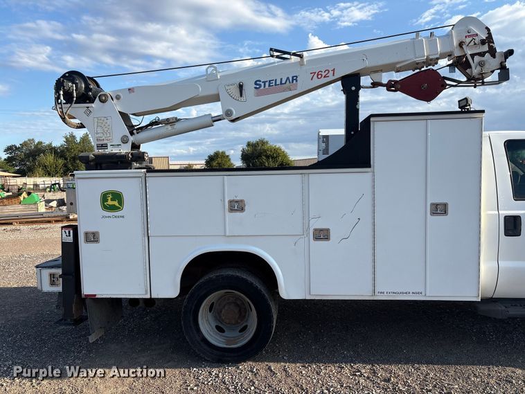 image for item EU4704 2014 Ford F550 Super Duty XL utility / service truck