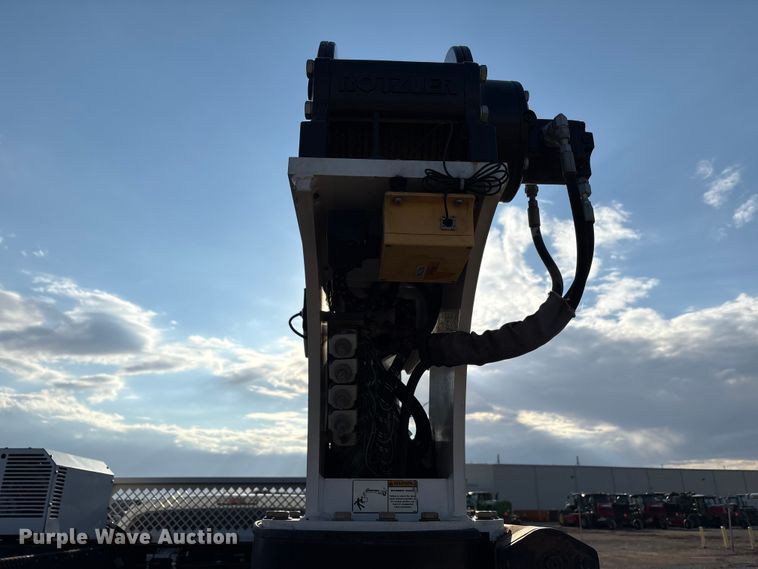 image for item EU4704 2014 Ford F550 Super Duty XL utility / service truck