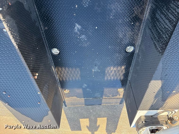 image for item EU4704 2014 Ford F550 Super Duty XL utility / service truck