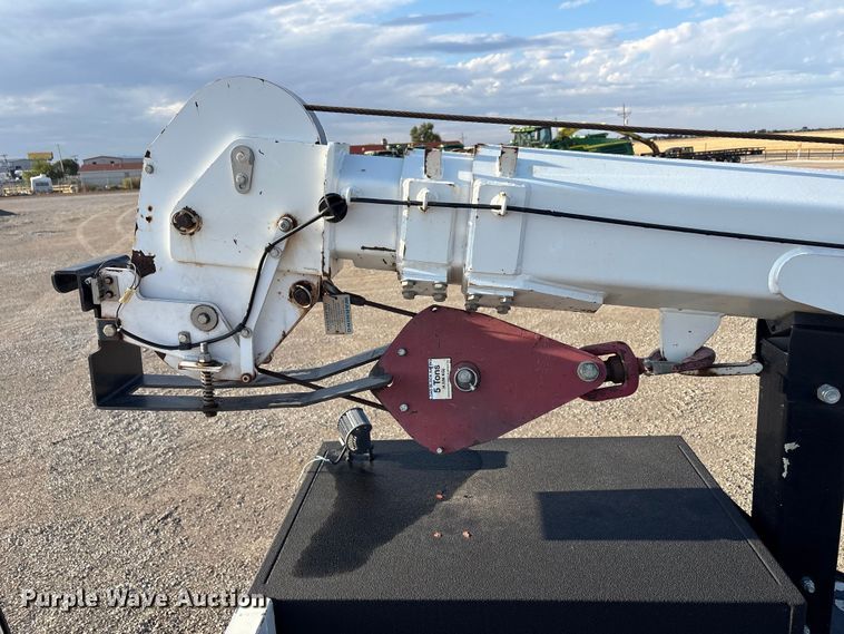 image for item EU4704 2014 Ford F550 Super Duty XL utility / service truck