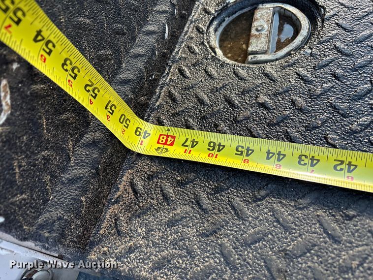 image for item EU4704 2014 Ford F550 Super Duty XL utility / service truck