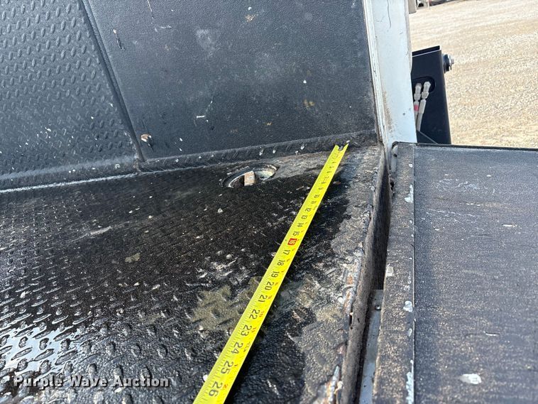 image for item EU4704 2014 Ford F550 Super Duty XL utility / service truck