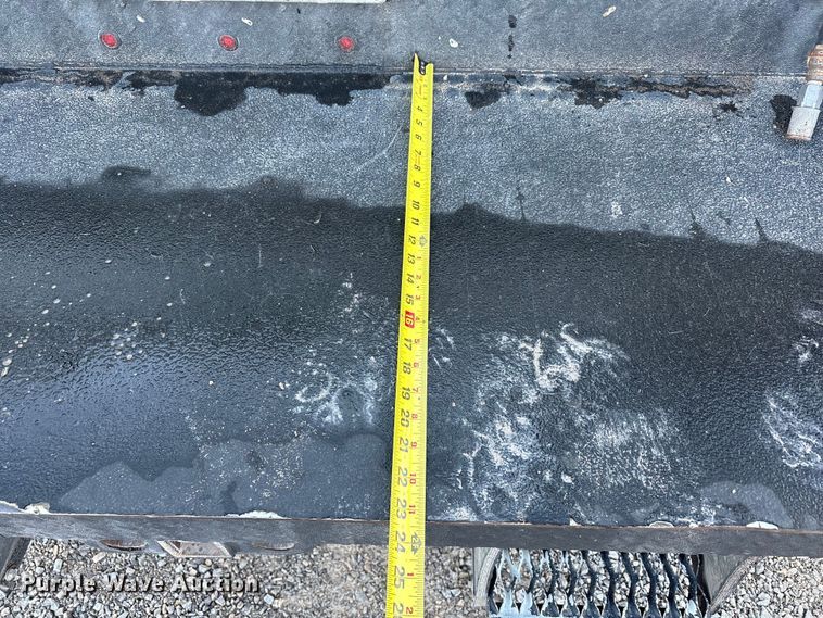 image for item EU4704 2014 Ford F550 Super Duty XL utility / service truck