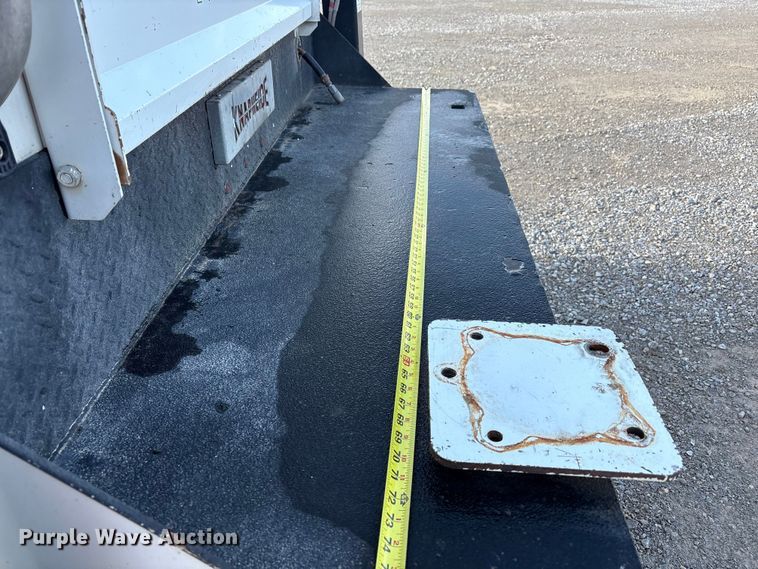 image for item EU4704 2014 Ford F550 Super Duty XL utility / service truck